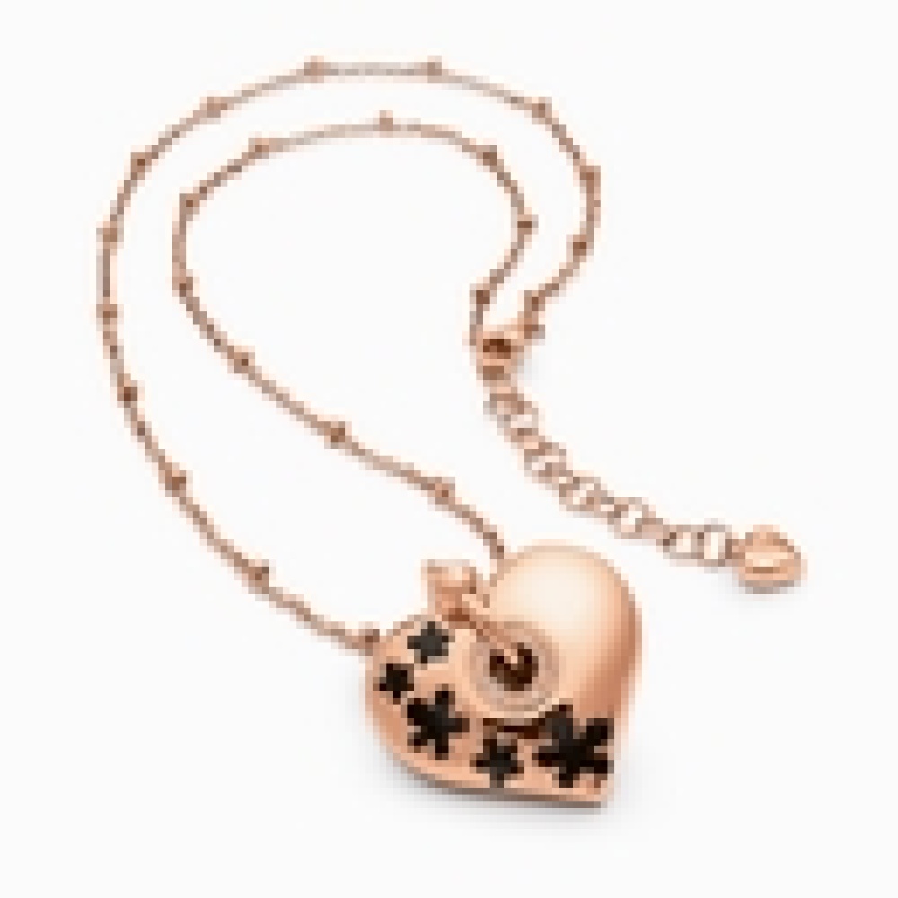 عيشي &quot;فالنتاين&quot; مع قلادة &quot;فولي فولي&quot; 