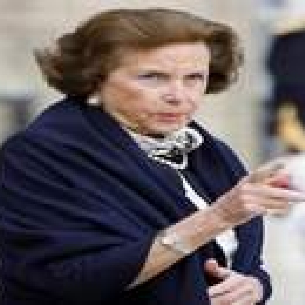 وريثة  لوريال  مدينة بـ43 مليون دولار