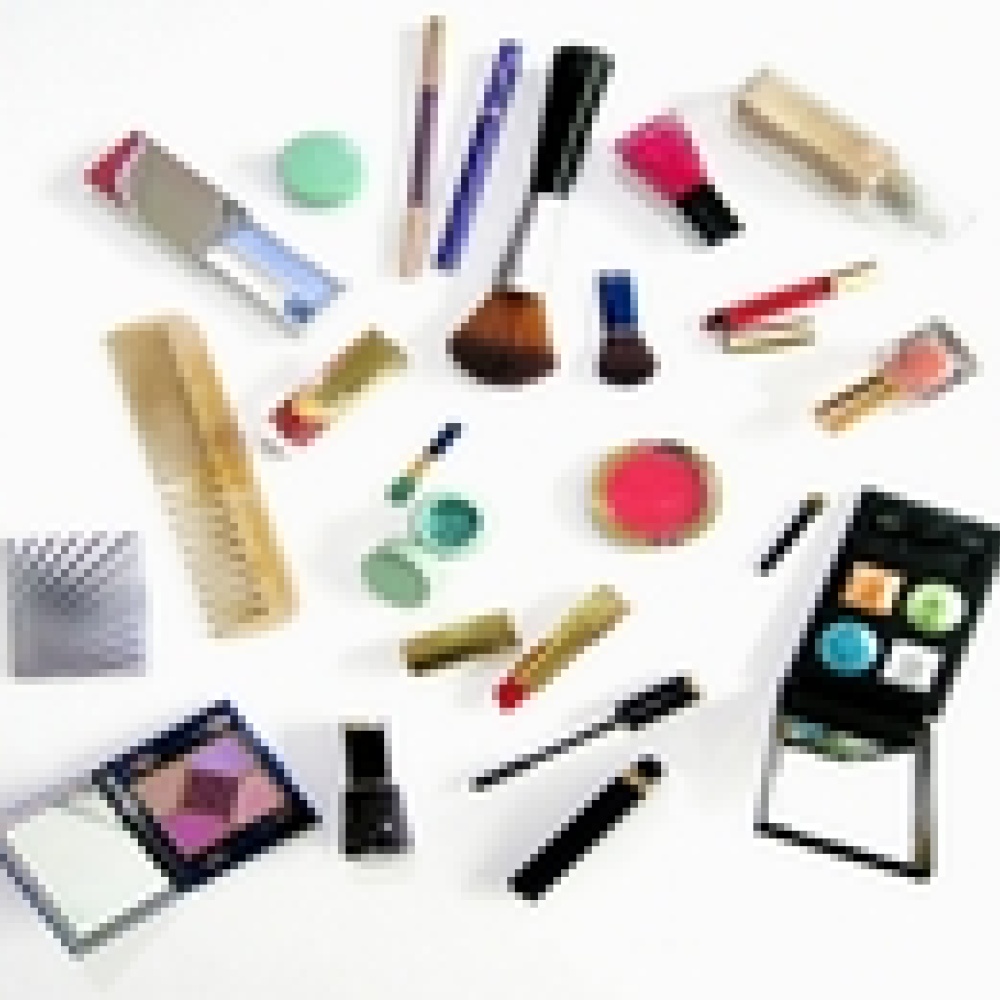 العمر الافتراضي لأدوات الماكياج