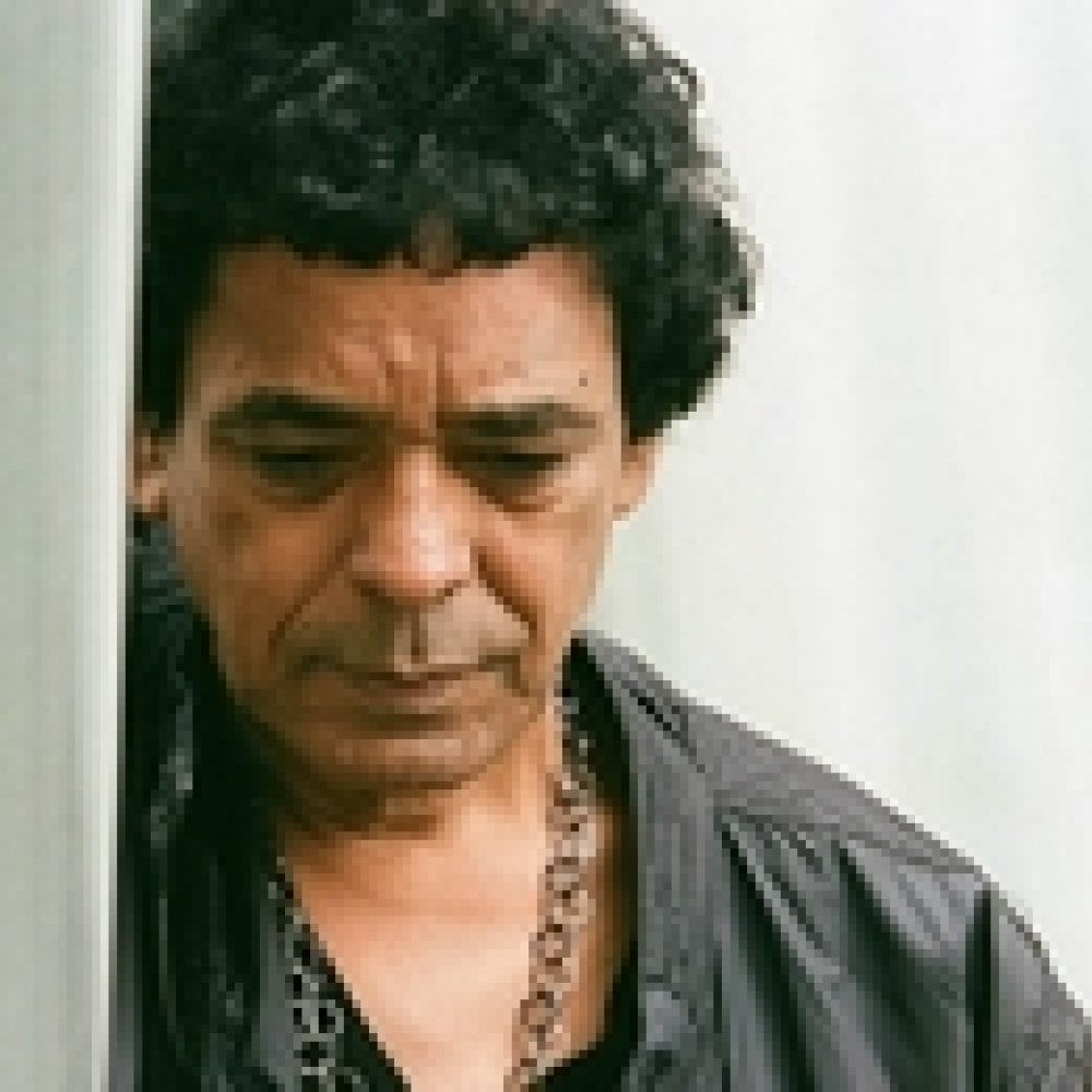 حريق وراء حزن محمد منير