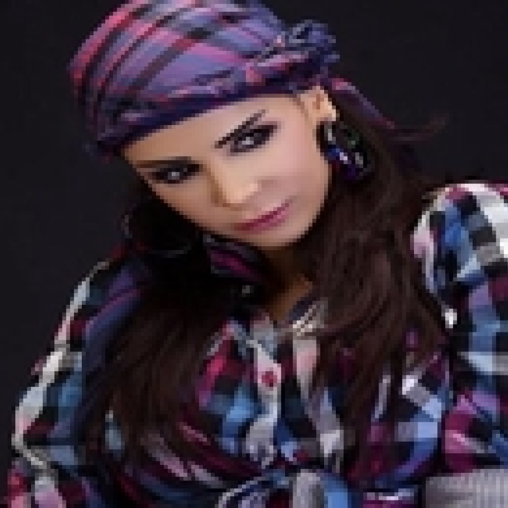 نيللي مقدسي تصور  يا عرب 