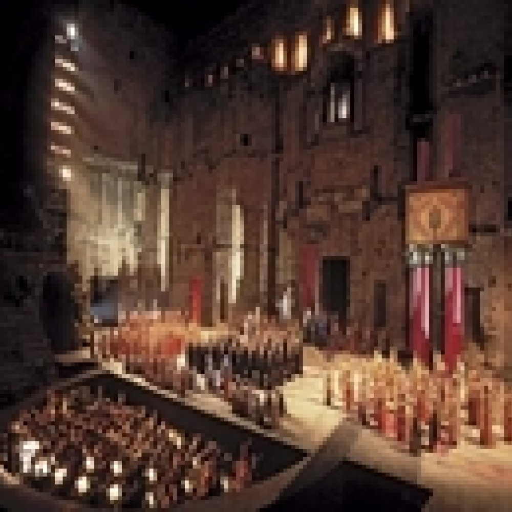 افتتاح معرض صور التصميمات الأصلية لأوبرا عايدة