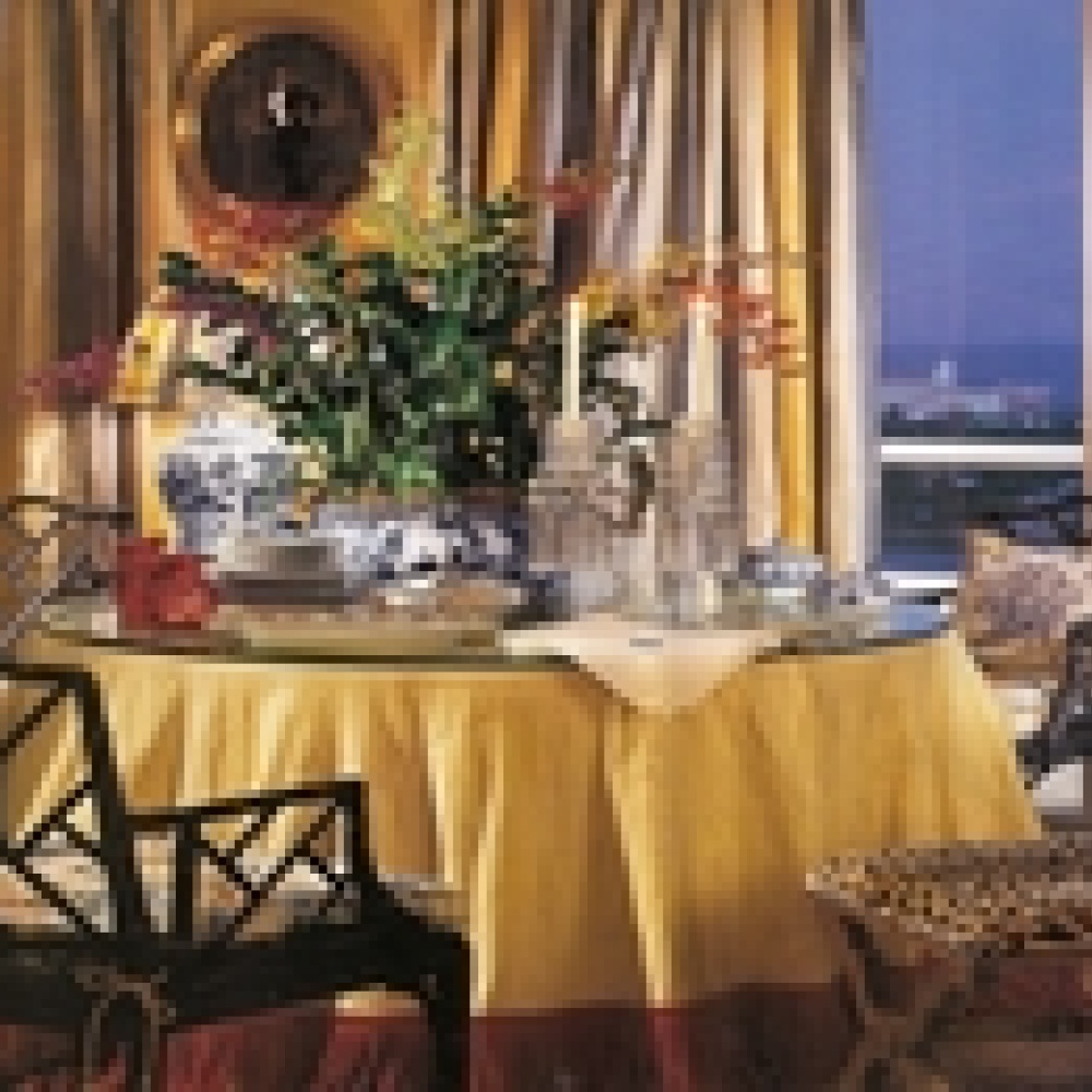 لسمات أنثوية خاصة لغرفة الطعام