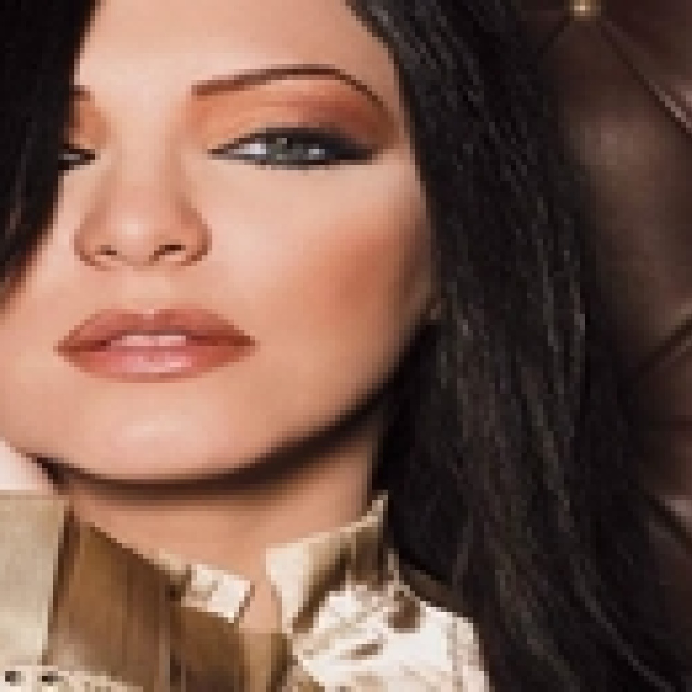 سلاف فواخرجي: نعم لبشار الأسد ولو بعد 100 عام