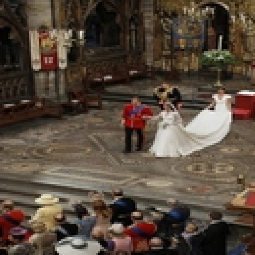 أشهر زيجات المشاهير للعام 2011