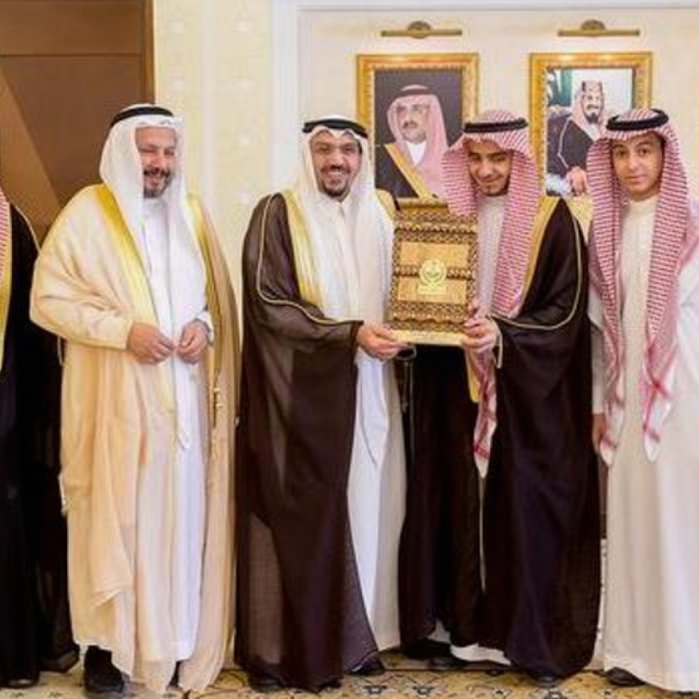 تكريم امير القصيم للاشقاء 