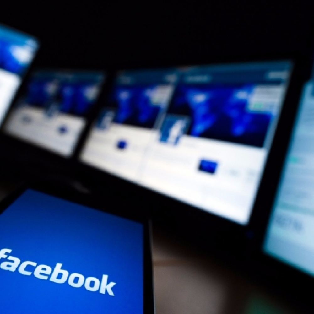 محتوى الأخبار بحسب اهتمام المستخدم على فيسبوك