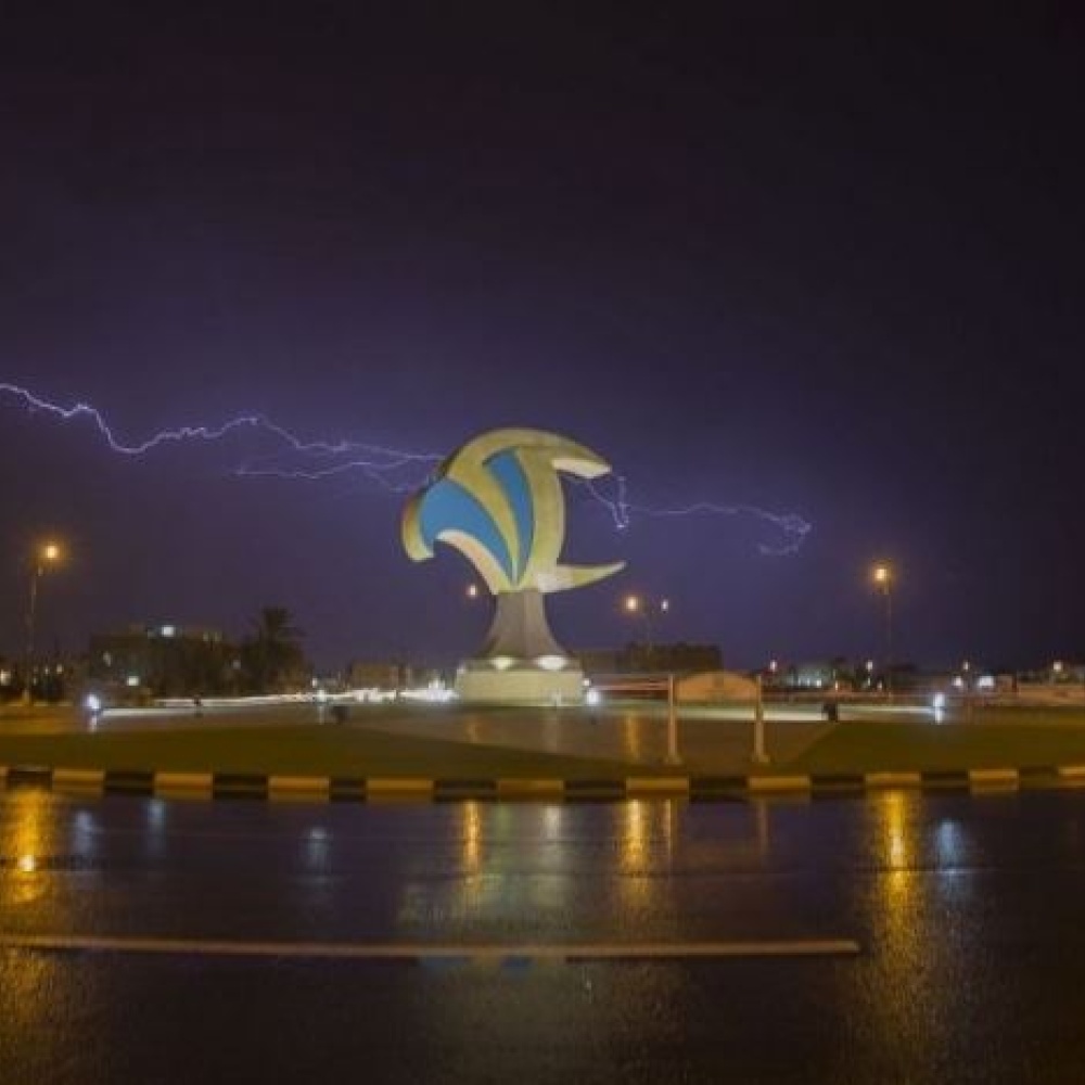 جانب من الأمطار التي هطلت اليوم على مدينة الرياض