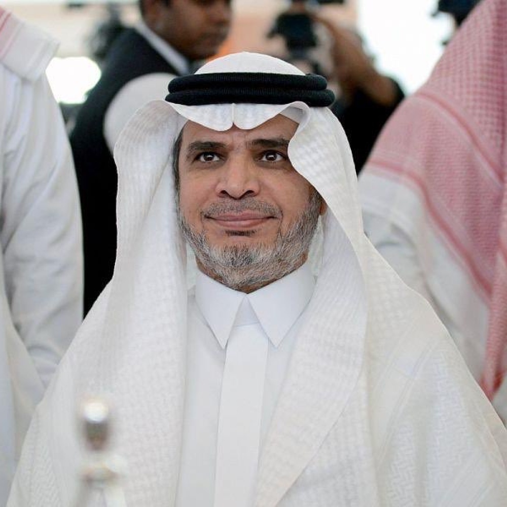 وزير التعليم د. أحمد العيسى يصرح تعليق الدراسة لا يشمل المعلمين