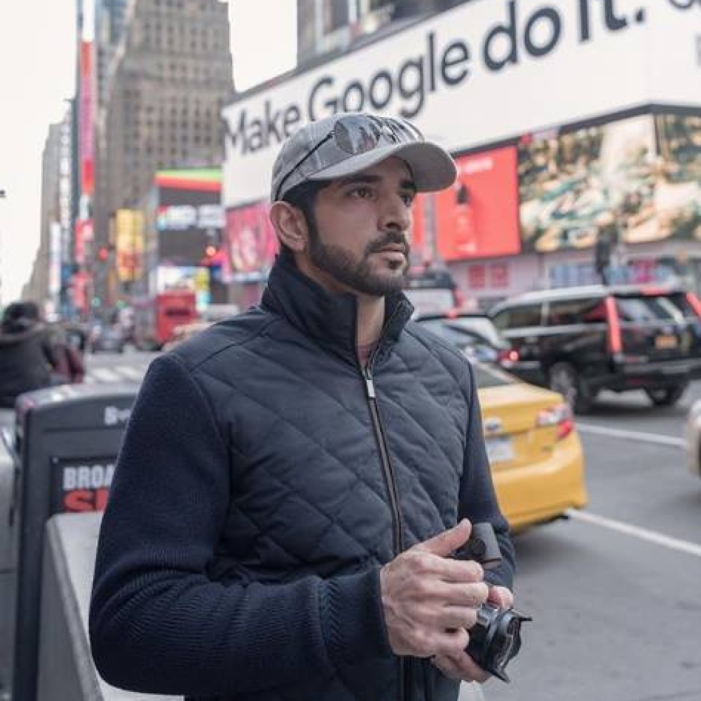 فزاع في نيويورك ومعه الكاميرا للاستمتاع بالتقاط أجمل الصور 