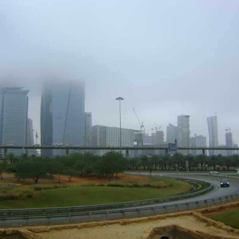 الأرصاد السعودية حذرت من السحب الرعدية على عدد من مدن ومحافظات المملكة