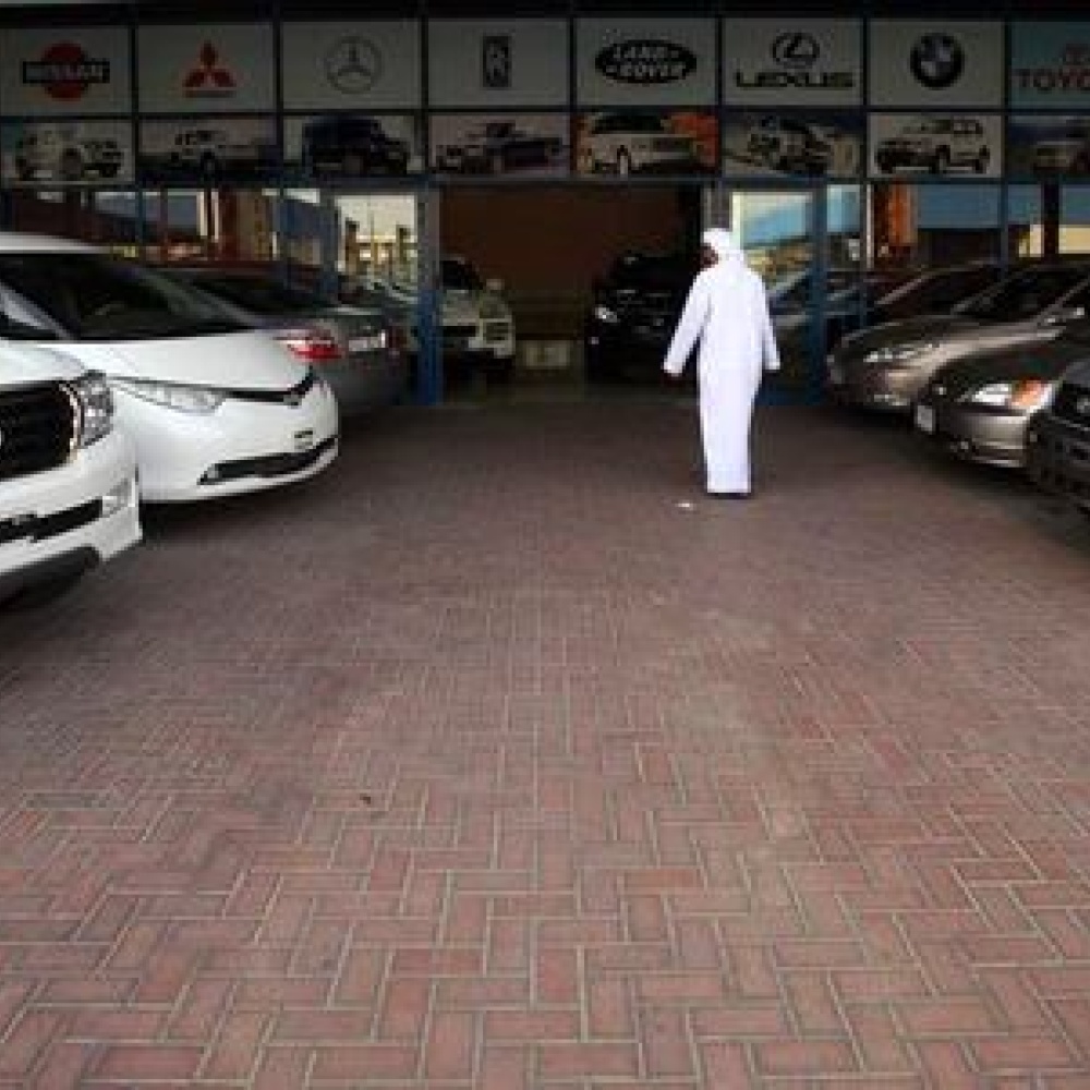 الإمارات.. تعرف على شرط تأمين وصيانة السيارة في الوكالة