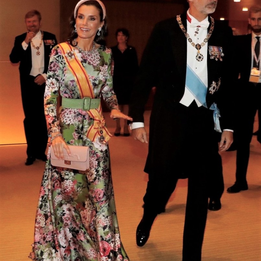 آخر إطلالات الملكة ليتيزيا وزوجها ملك اسبانيا فيليب السادس في طوكيو