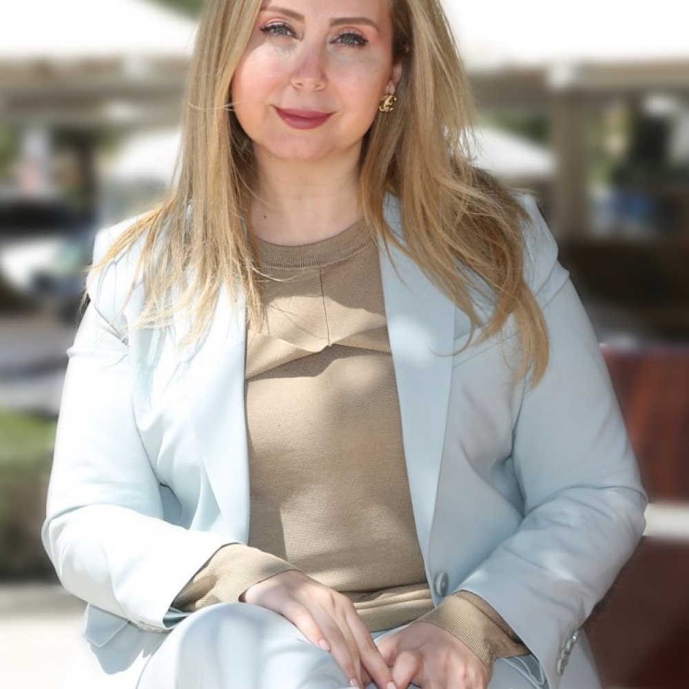 ميسون بربر المديرة التنفيذية لمؤسسة فاطمة بنت هزاع الثقافية