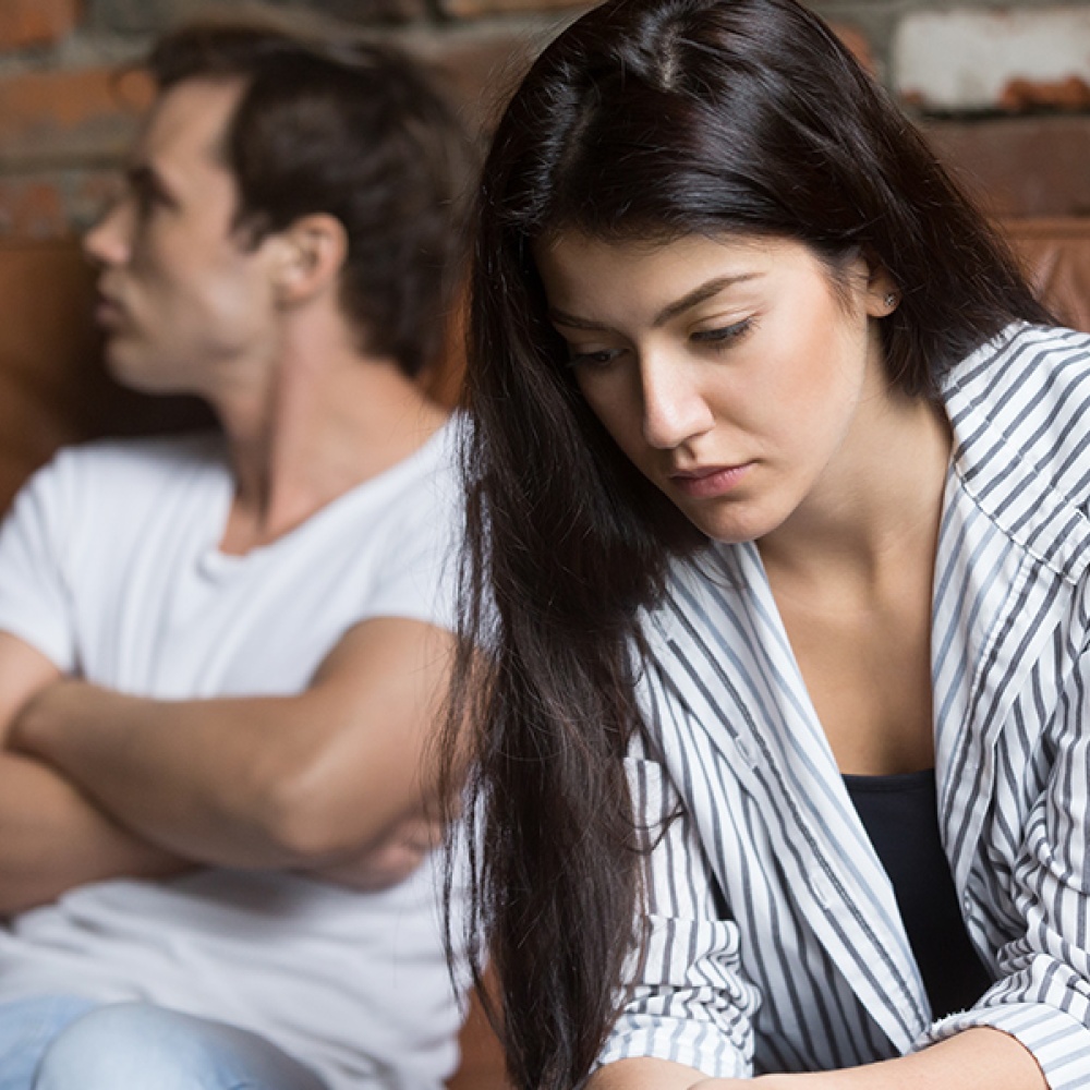 مسببات غياب التواصل بين الزوجين