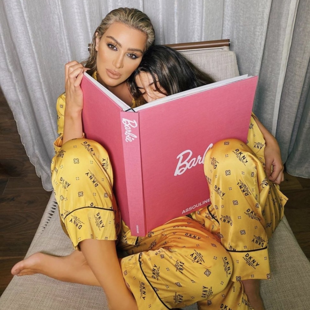 مايا دياب تستمتع بأجواء الحجر الصحي مع ابنتها