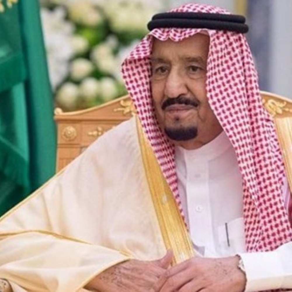 خادم الحرمين الشريفين الملك سلمان بن عبدالعزيز آل سعود - حفظه الله -