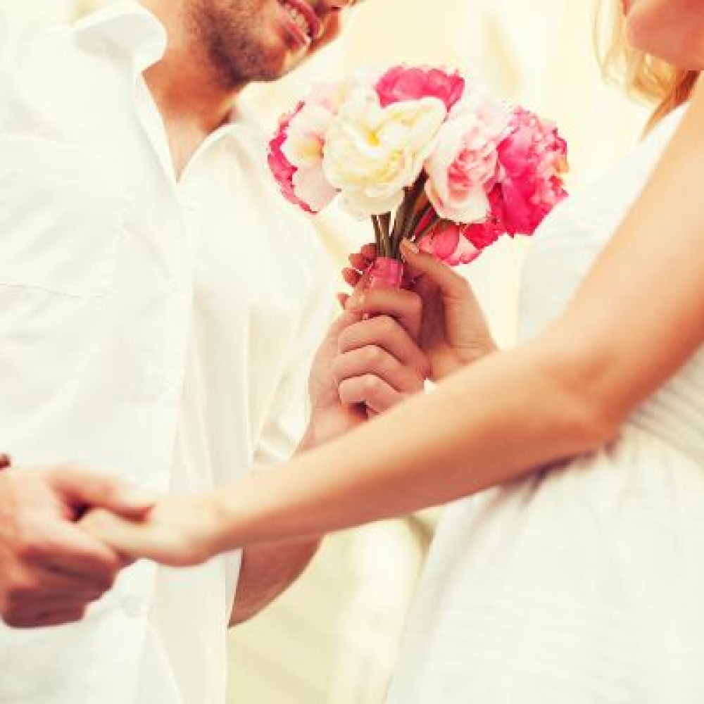 أفكار لاستقبال الزوج العائد من السفر في زمن الكورونا