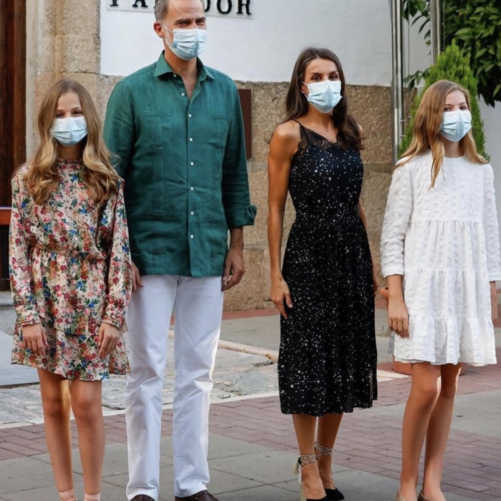 العائلة الملكية الإسبانية تفتتح مسرح ميريدا العالمي للفنون الكلاسيكية