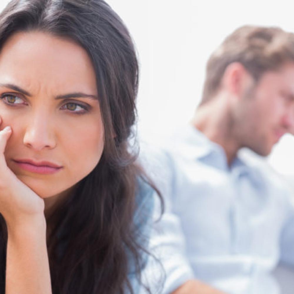 ما هي علامات الغيرة عند الرجل العاشق