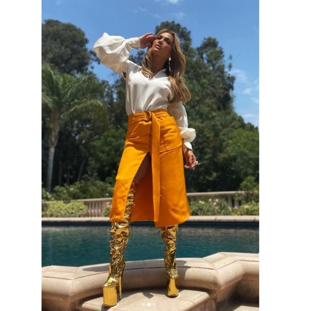 جينيفر لوبيز في آخر إطلالاتها 