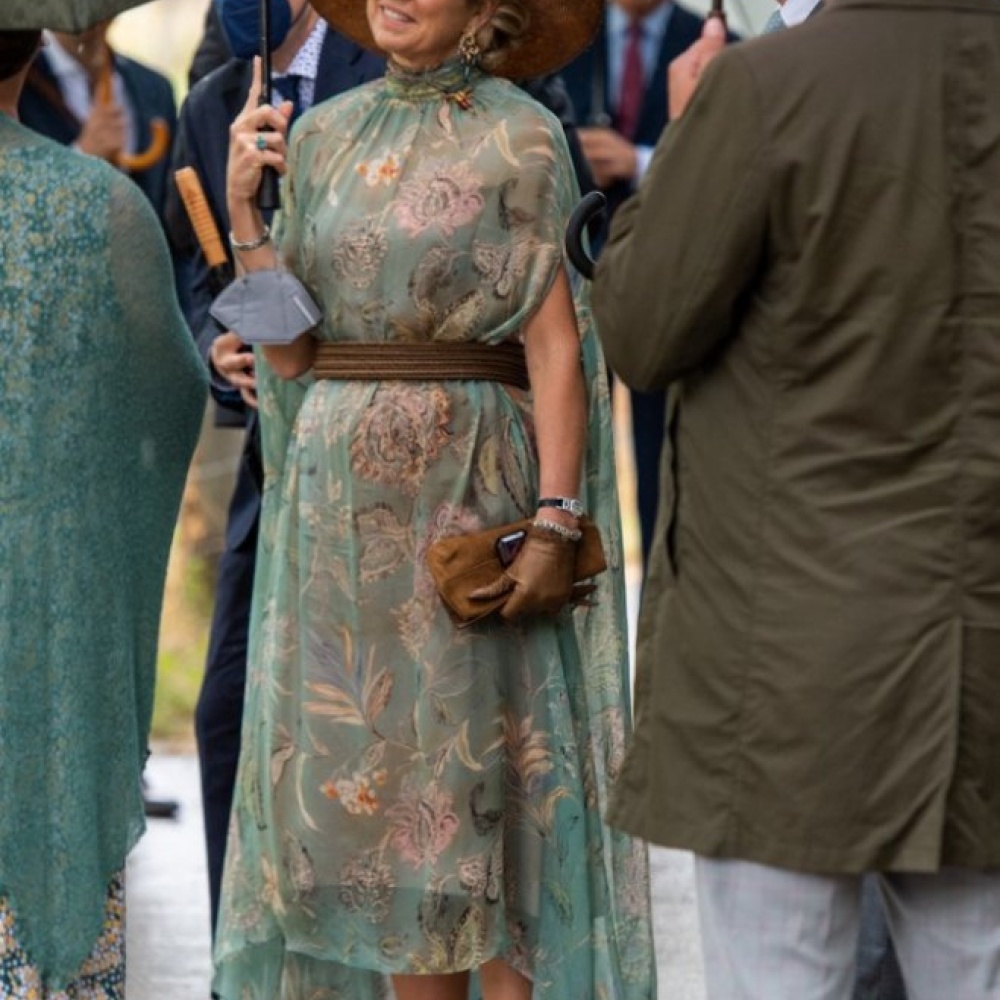 أحدث إطلالات الملكة ماكسيما خلال زيارتها إلى برلين في ألمانيا