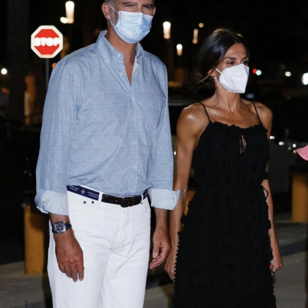 الملكة ليتيزيا والملك فيليب في عشاء عائلي في مايوركا الإسبانية