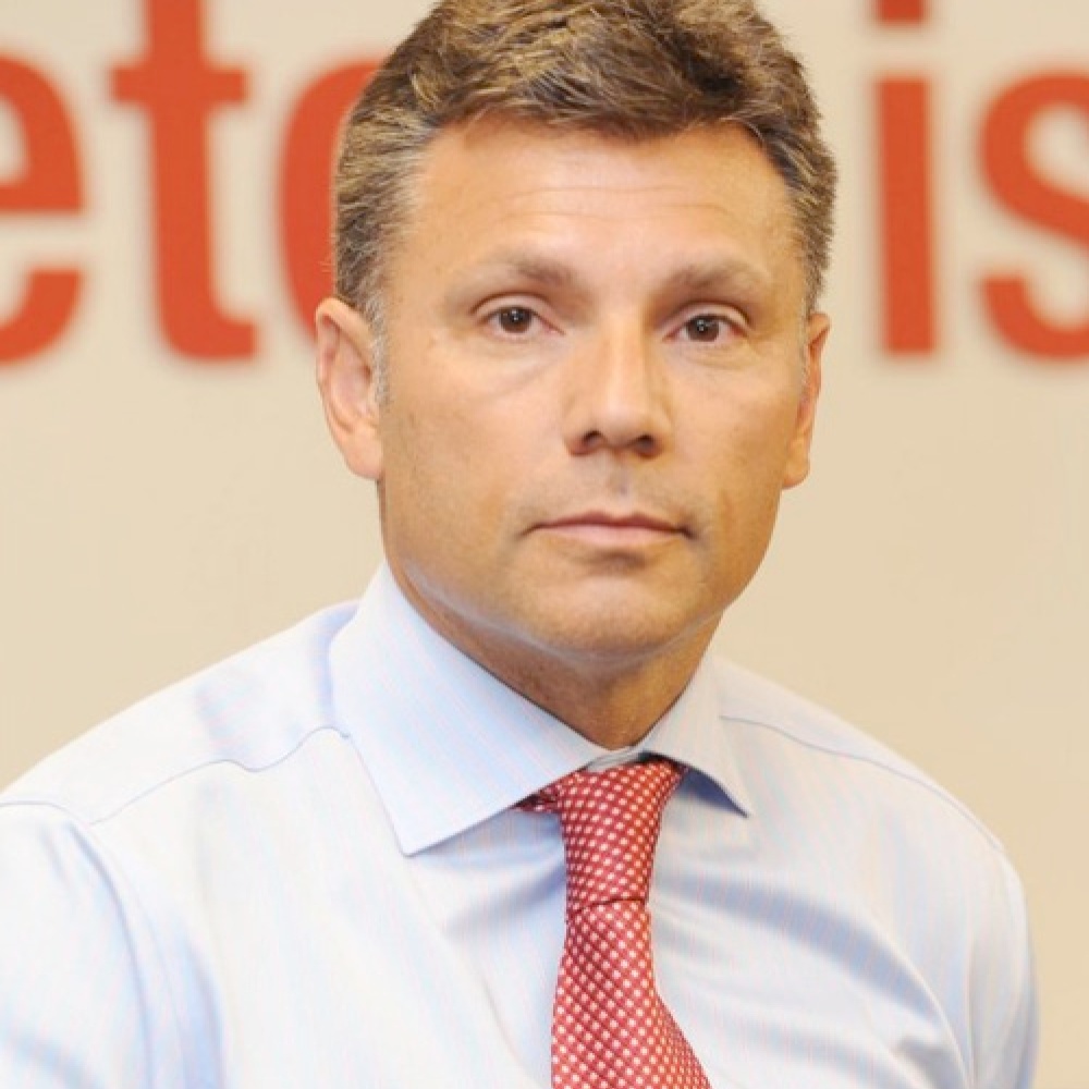 حلم الرئيس التنفيذي للعمليات لفيتنس فيرست: الرجل نصف الحديدي!