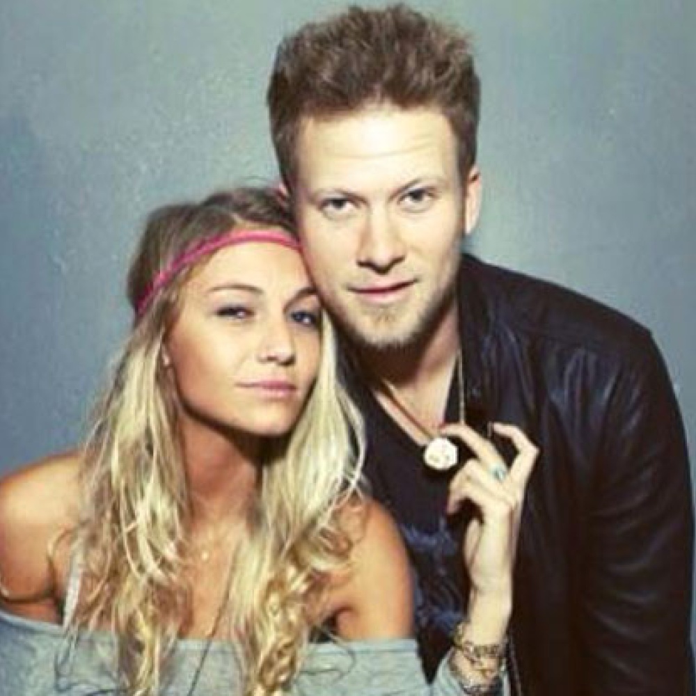 بريان كيلي يتزوج صديقته بريتني كول سراً