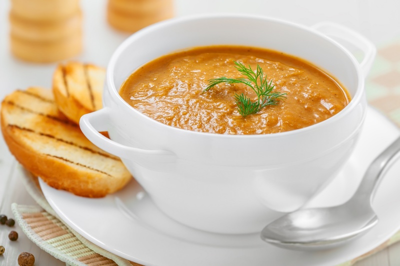 طريقة عمل شوربة الجزر والشبت