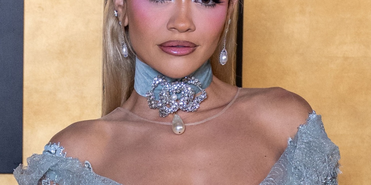 من اللمعان الجريء إلى الكلاسيكية الناعمة… هكذا تألقت النجمات العالميات في احتفالية ”المرأة في السينما”