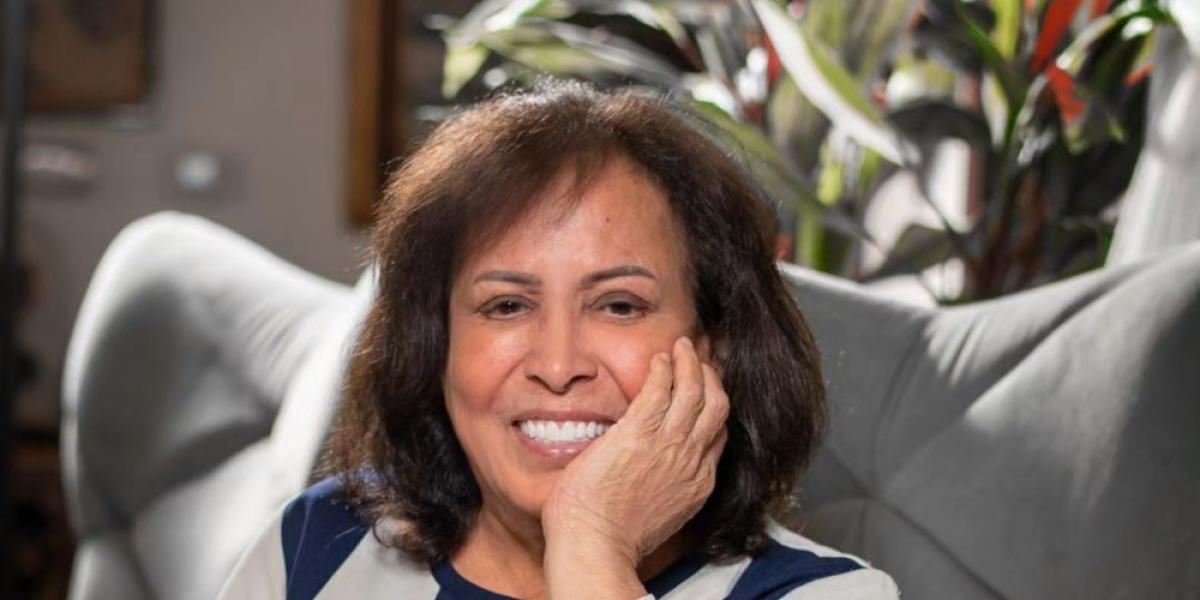 هنادي الكندري تبكي في لقاء تلفزيوني