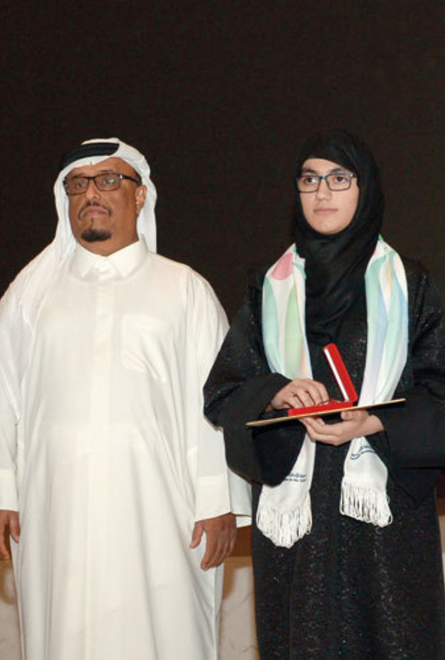 شقيقتان مواطنتان كفيفتان تفوزان بجائزة علماء الشباب في الرياضيات