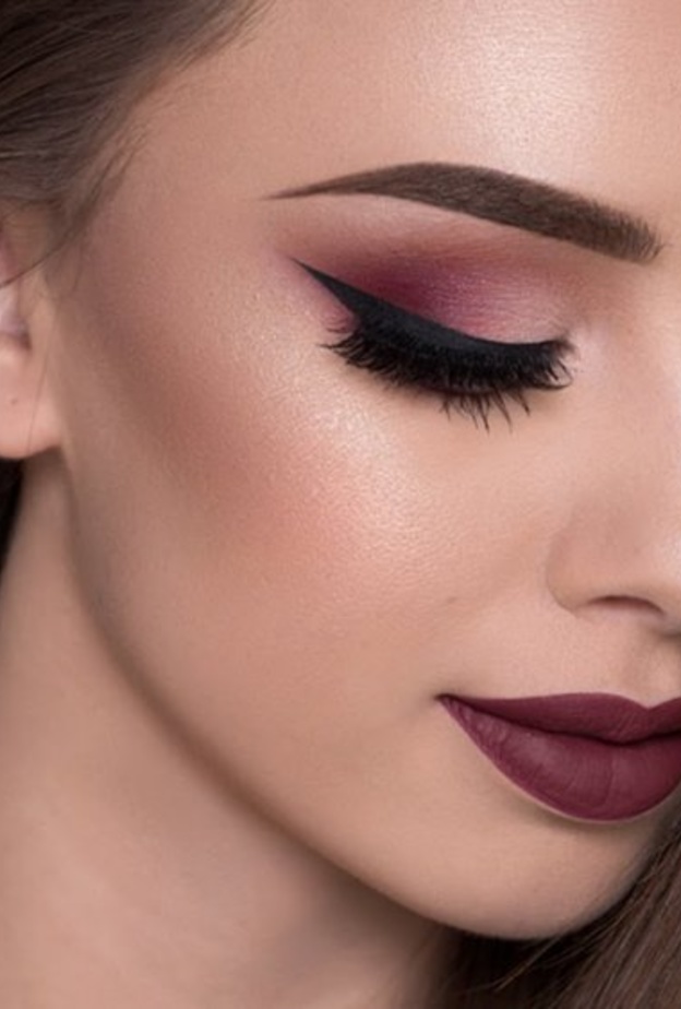 طريقة أخرى للمكياج السموكي البرغاندي