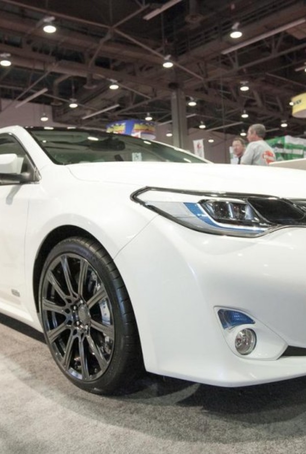 تويوتا أفالون