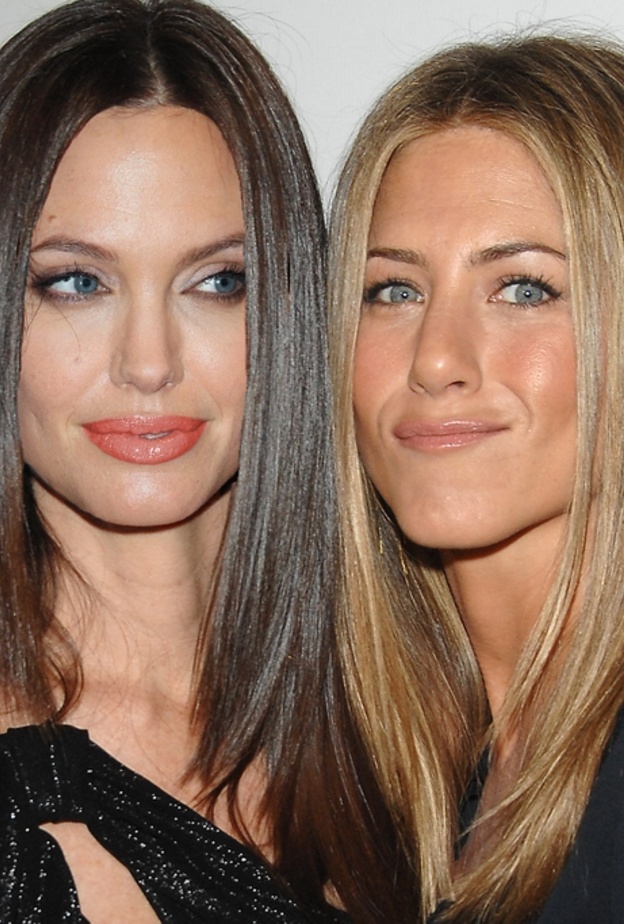 جينيفر أنستون (Jennifer Aniston) تواصل خطتها للانتقام من أنجيلينا جولي