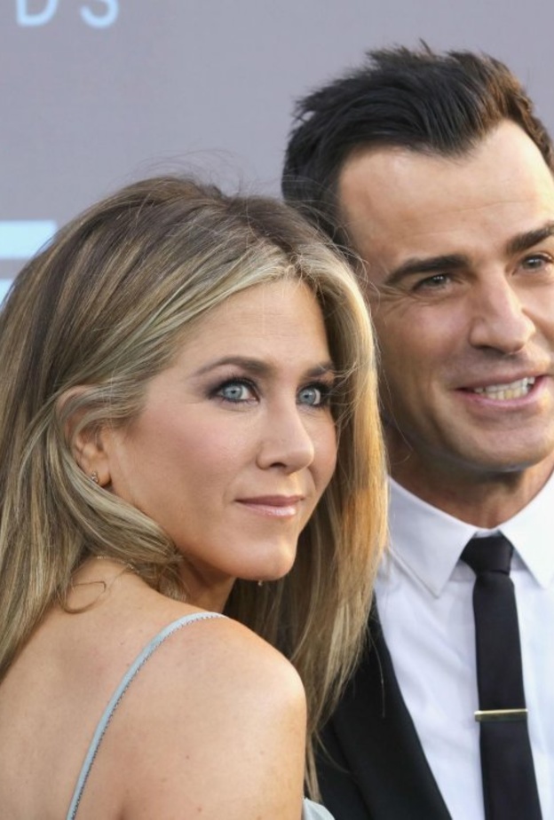 جينيفر أنستون (Jennifer Aniston) وجاستون ثيروكس (Justin Theroux) انفصلا سرا