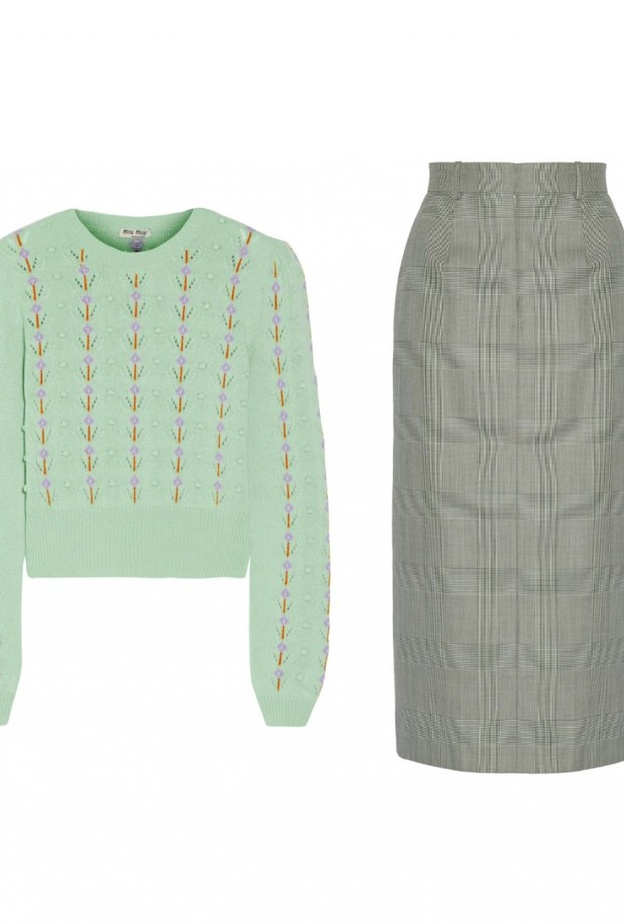 اطلالة أنيقة ومبتكرة بالسويتشرت الصوفية