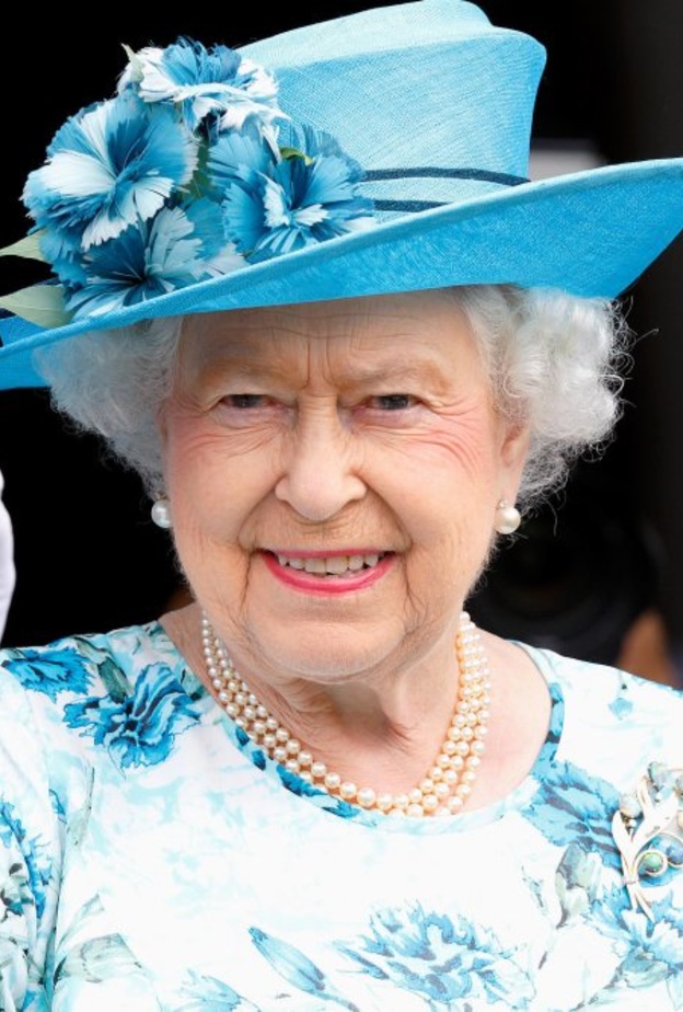 الملكة إليزابيث الثانية Queen Elizabeth II