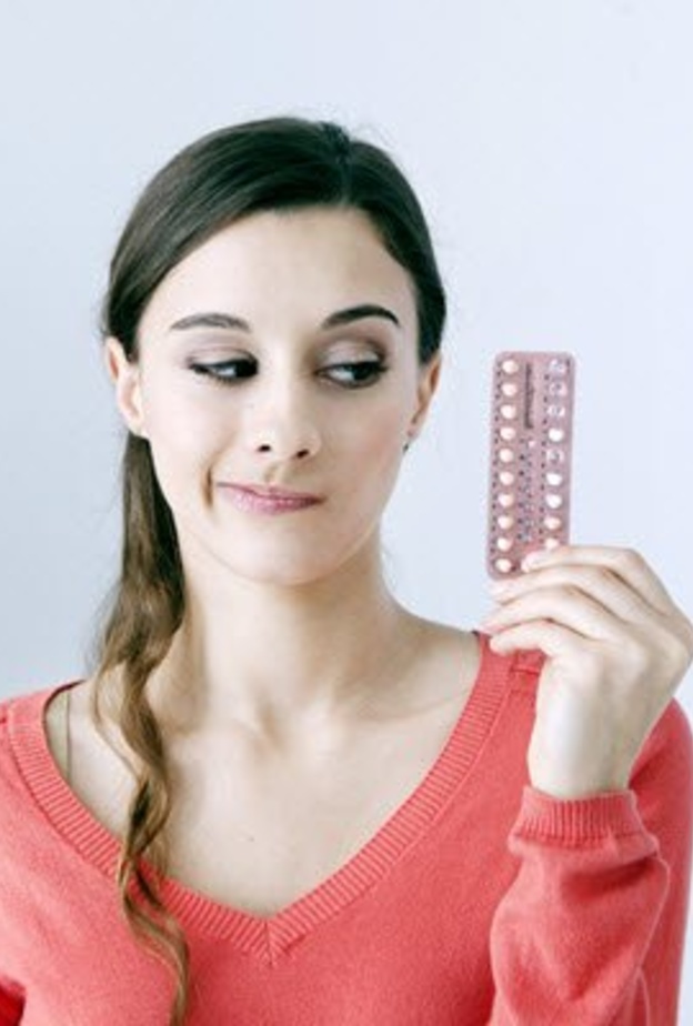 اضرار استخدام وسائل منع الحمل في بداية الزواج لتأجيل الحمل