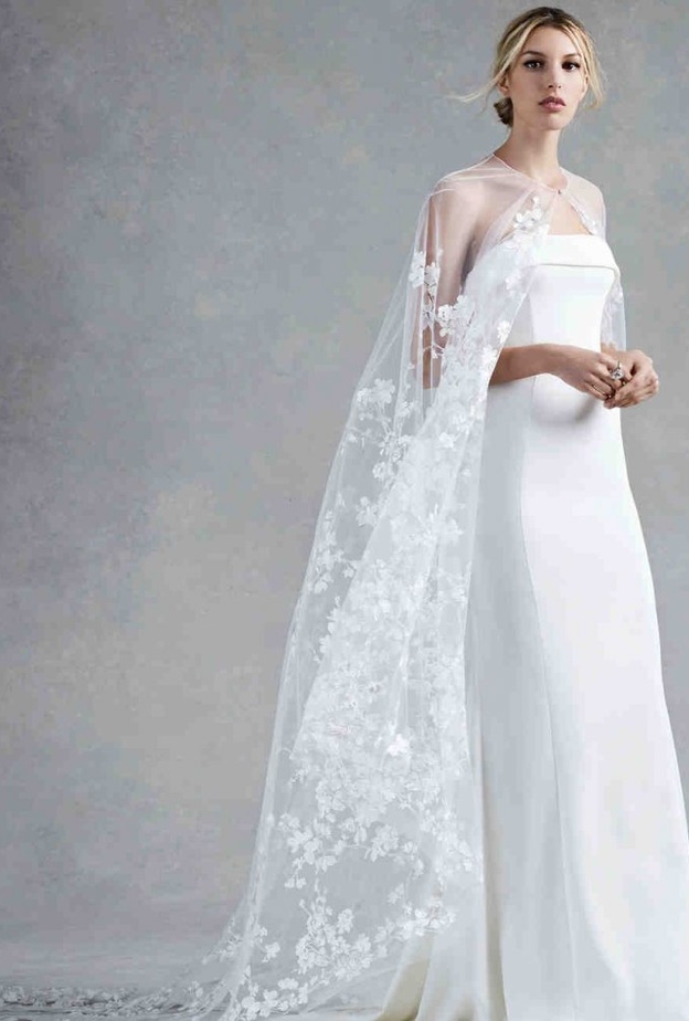 فساتين اعراس 2017 بقصة مستقيمة من مجموعة اوسكار دي لا رينتا Oscar De La Renta