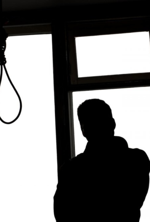 انتحار الأب بسبب الديون ووفاة ابنته من الصدمة