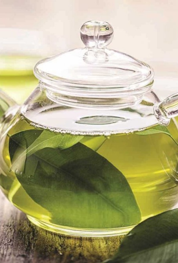 الفراولة تنقي الدم من الجزئيات الضارة.