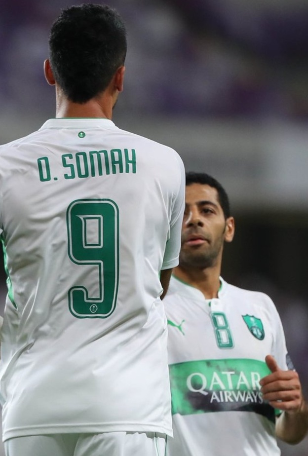 لاعبو الأهلي السعودي عوضوا غياب المهاجمين