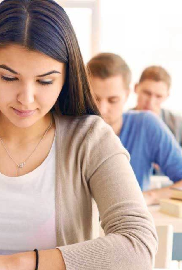 حكم الإفطار عمدا أثناء موسم الإمتحانات