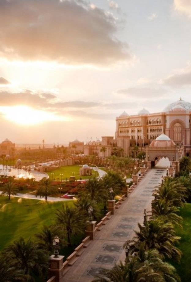 فندق ويستن إكسلزيور في حي فيا فينيتو أحد أشهر الفنادق الفخمة في مدينة روما وأكثرها عراقة