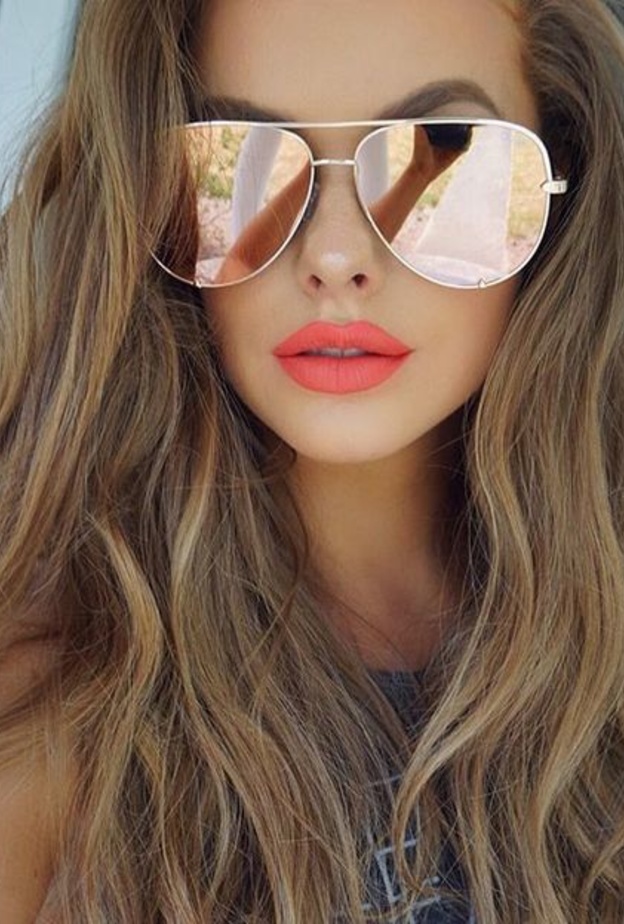 تعلمي معنا أجمل مكياج النظارات الشمسية