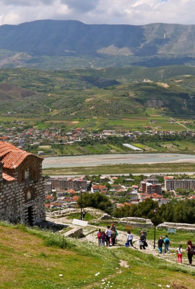 المعالم التاريخية في بيرات