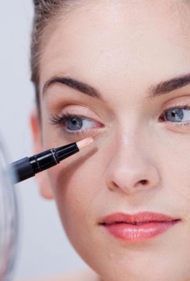 ما هي تقنية الستروبينغ بديل كونتور المكياج