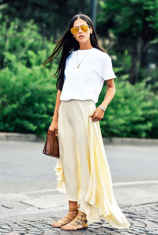 اختاري السراويل بالقصّات الرياضية المريحة ونسّقيها بستايل شبابي.